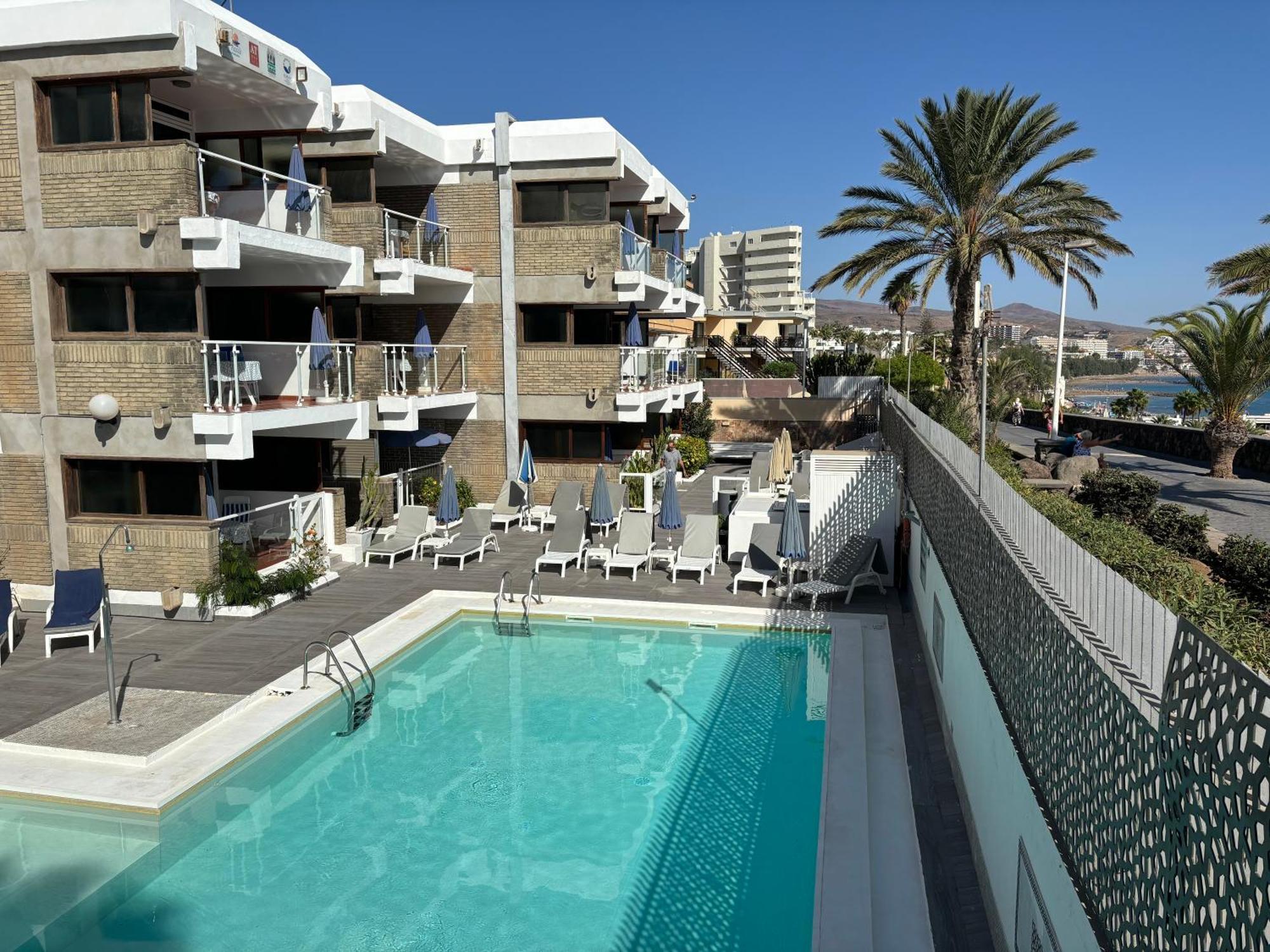 פלאייה דל אינגלז Apartamentos El Paseo מראה חיצוני תמונה