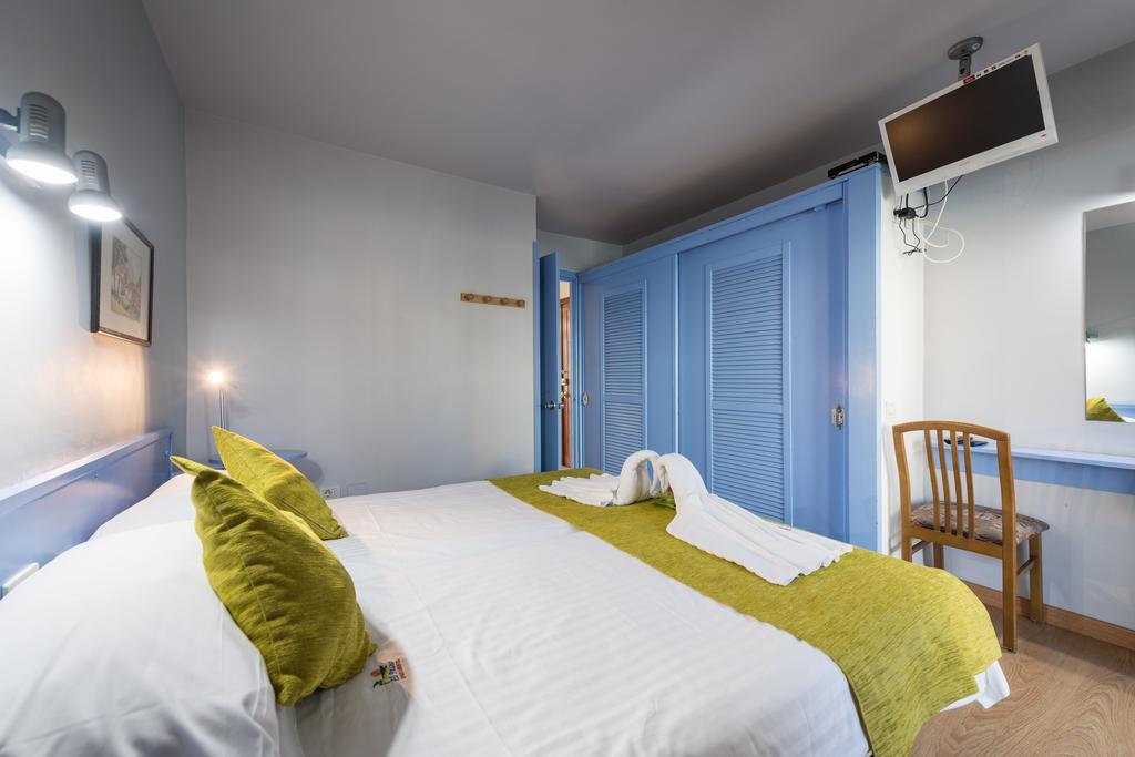 פלאייה דל אינגלז Apartamentos El Paseo מראה חיצוני תמונה