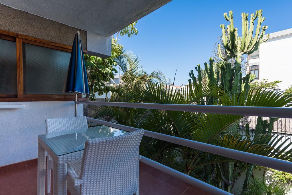 פלאייה דל אינגלז Apartamentos El Paseo מראה חיצוני תמונה