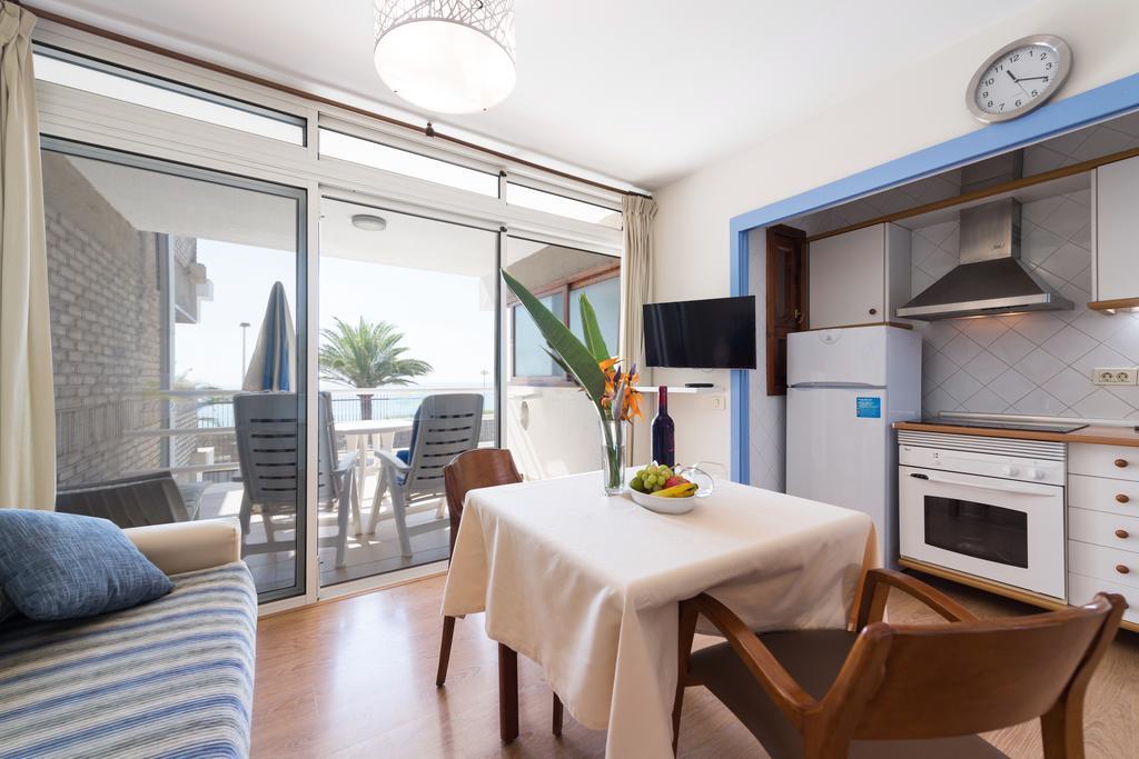 פלאייה דל אינגלז Apartamentos El Paseo מראה חיצוני תמונה