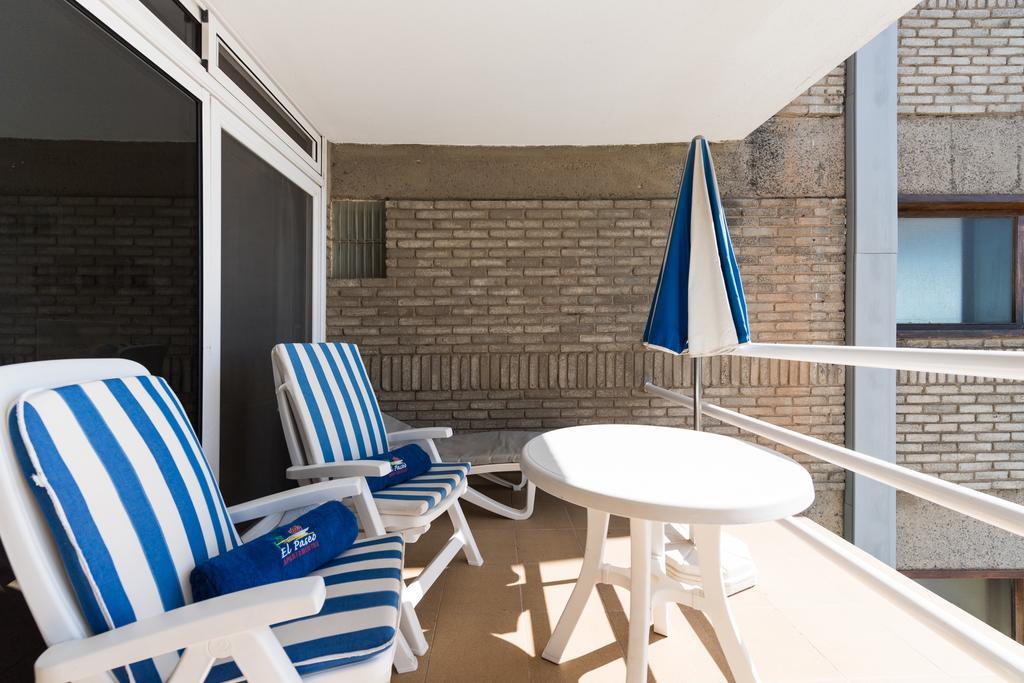 פלאייה דל אינגלז Apartamentos El Paseo מראה חיצוני תמונה